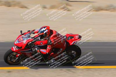 media/Oct-08-2022-SoCal Trackdays (Sat) [[1fc3beec89]]/Turn 9 Inside (10am)/